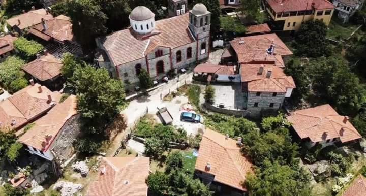 Traditional Guesthouse Erato Palaios Panteleimonas Exterior photo