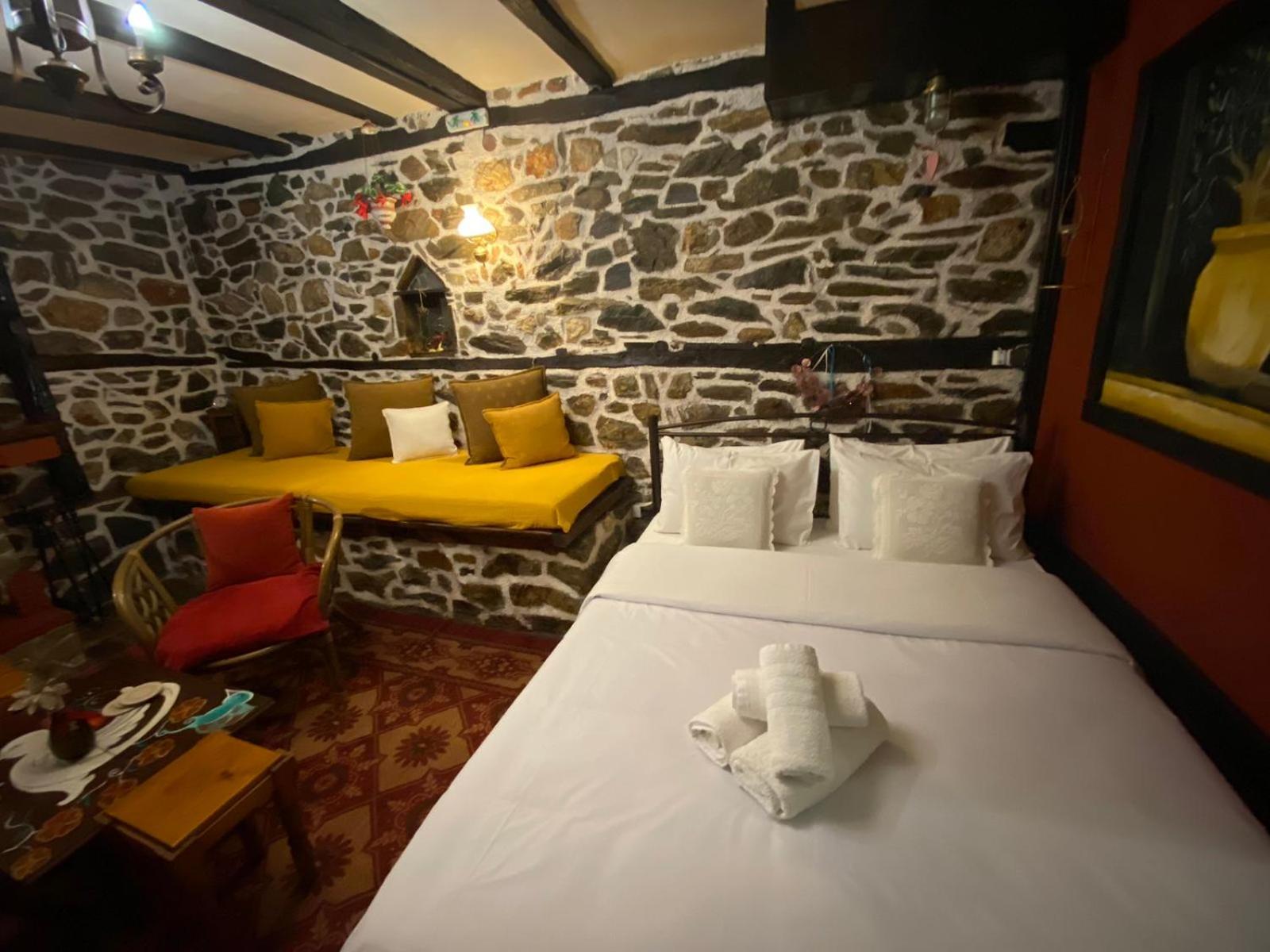 Traditional Guesthouse Erato Palaios Panteleimonas Exterior photo
